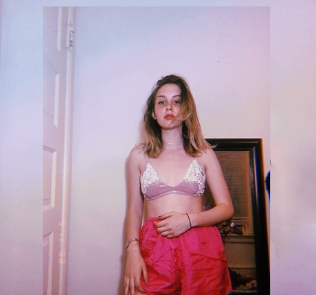 Mica Tenenbaum xxx actress picture