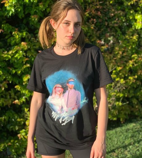 Mica Tenenbaum xxx actress picture