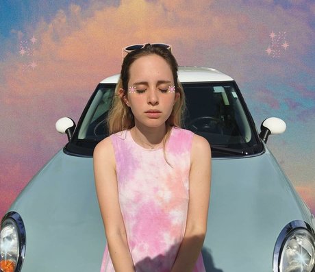 Mica Tenenbaum nudes actress img