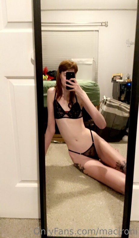 Maci Currin star naked images