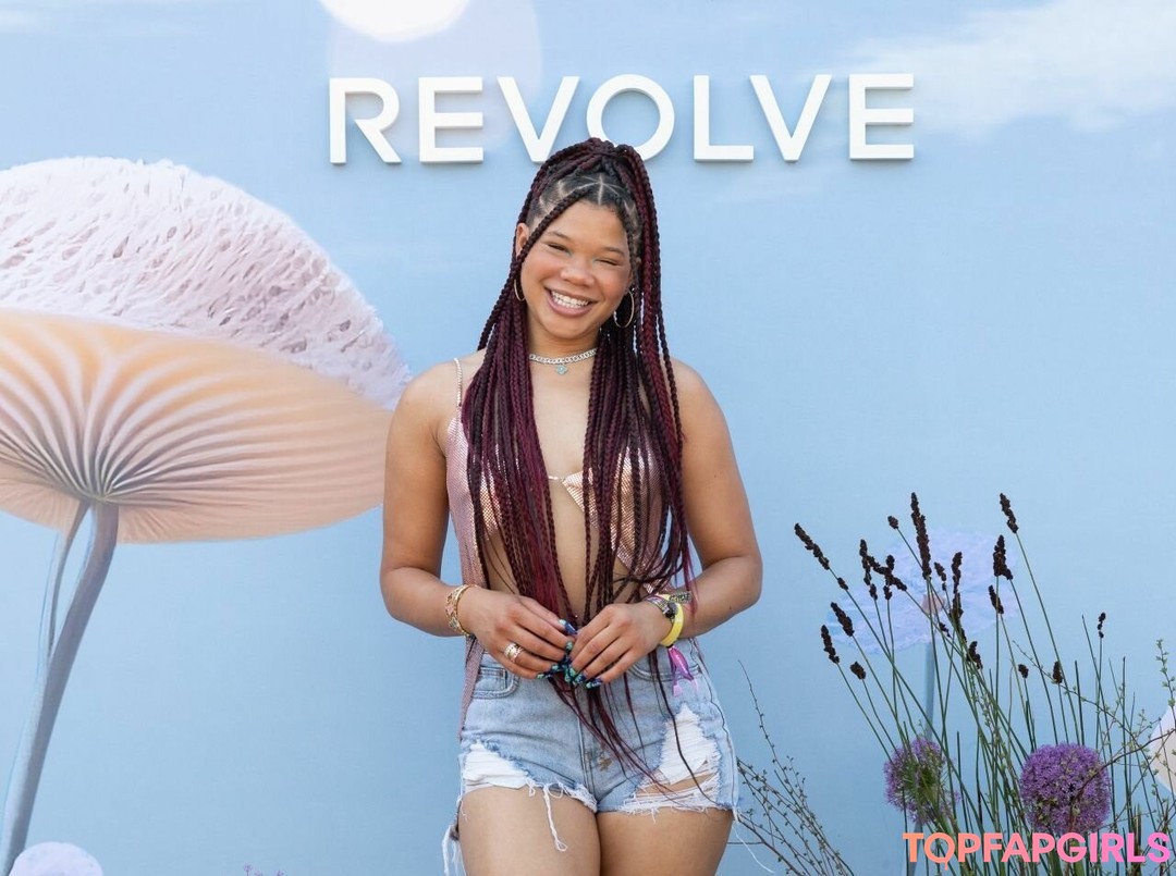 Storm Reid sexy model pics