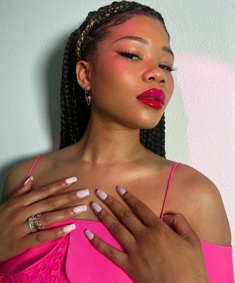 busty teen onlyfans free nude pic