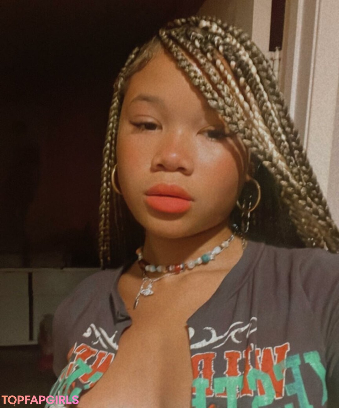 Storm Reid hd pornstar picture