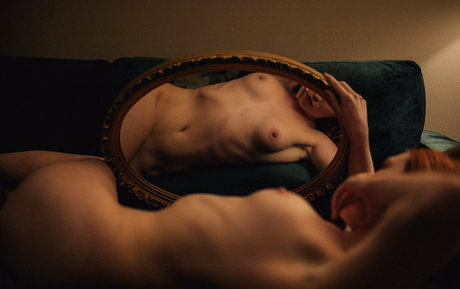 Astridadventures star naked picture