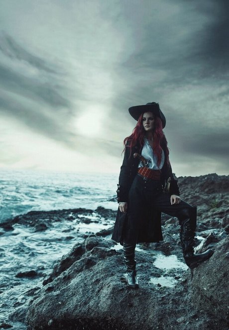 Juliettesureau perfect pornstar pictures