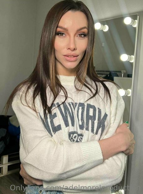 stepdaughter onlyfans nude image