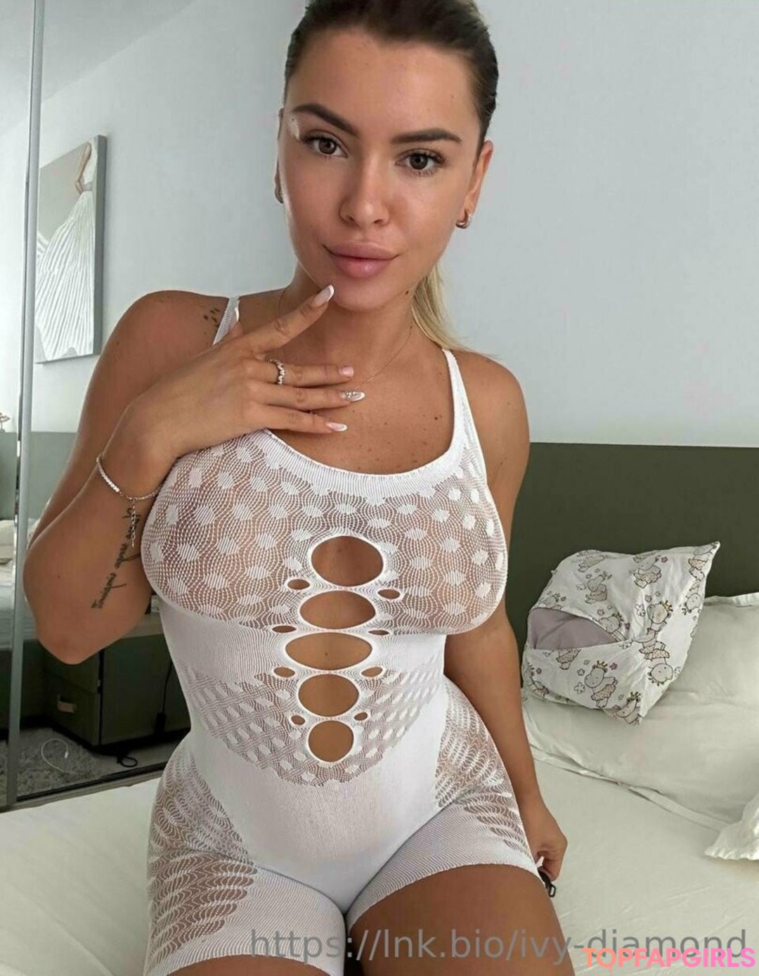 ivvydiamond sexy star picture