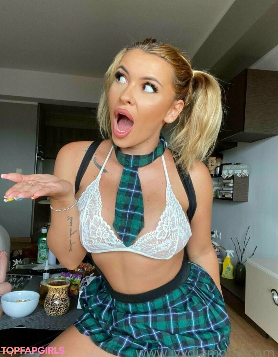 psychologist onlyfans best pic