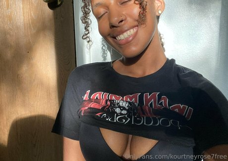 kourtneyrose7free pornstar pretty image