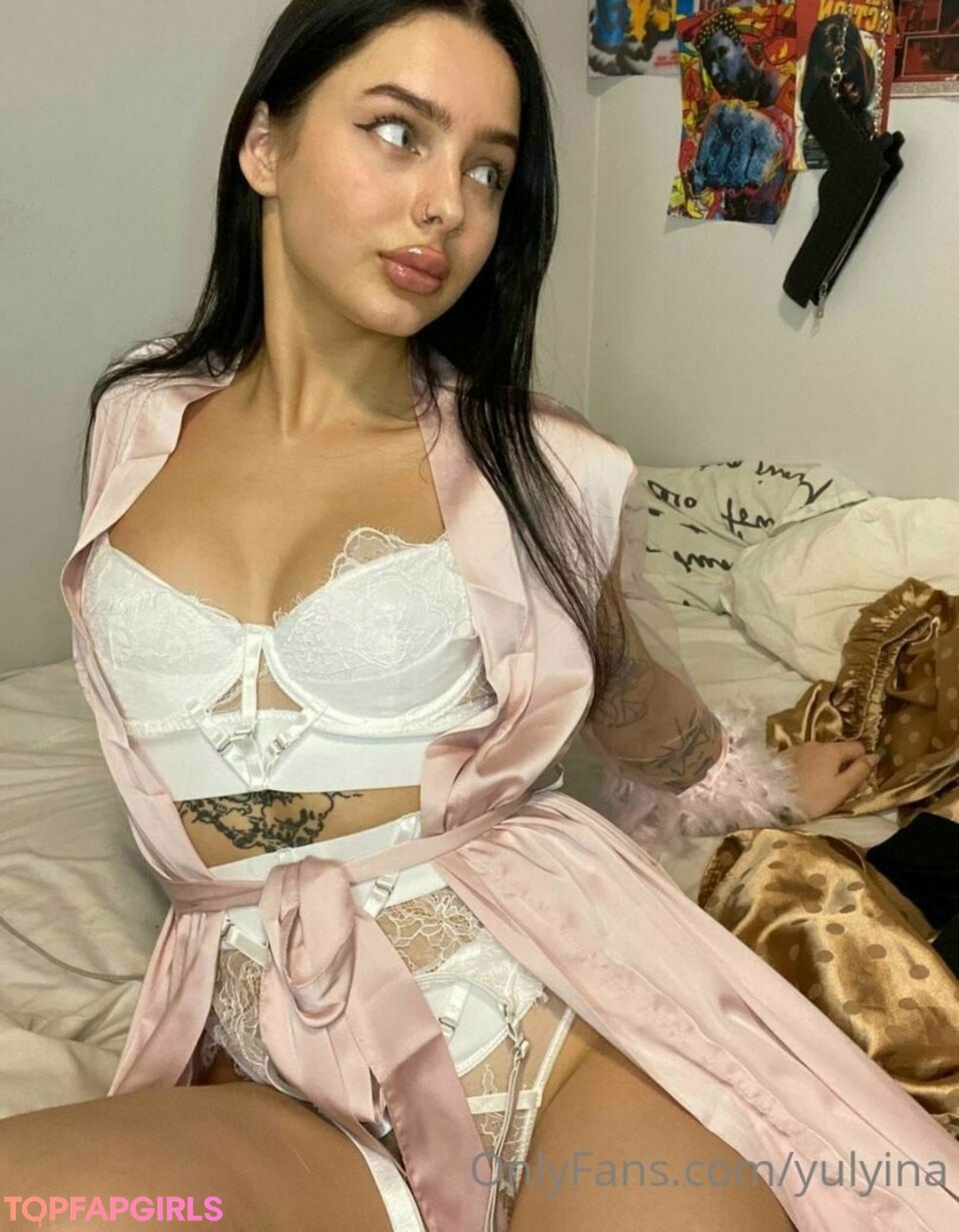curvy xxx onlyfans beautiful nude images
