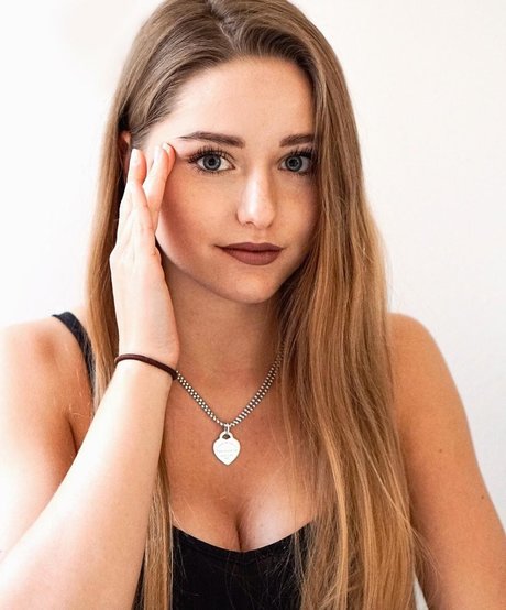 melaniehfl star hd images