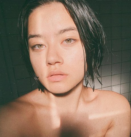 Anne Whisper profile image