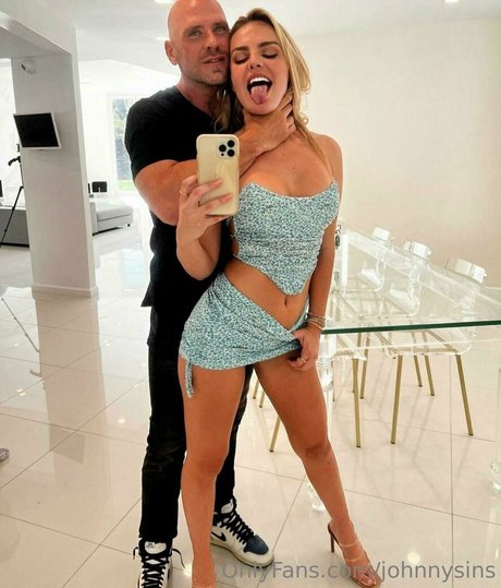 Kat Dalia model nudes pic