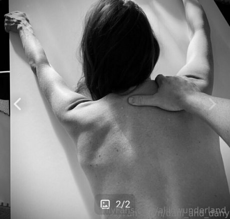 aliinwunderland nudes star images