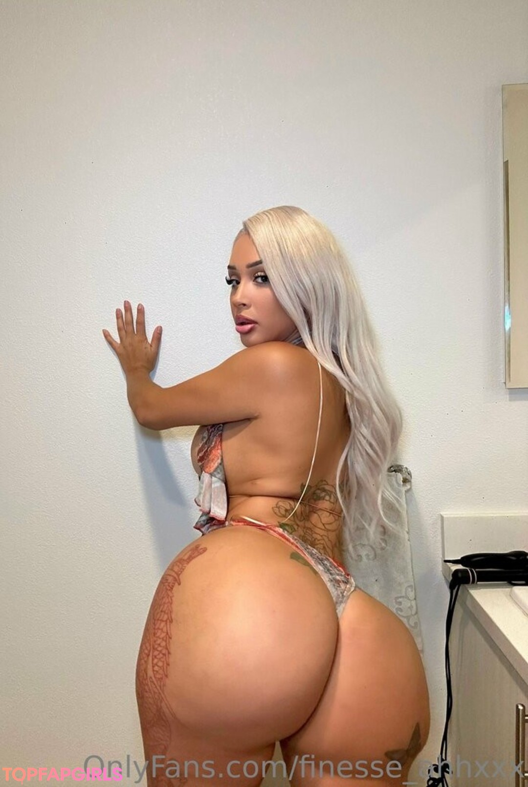 finesse ahhxxx model pornographic photos