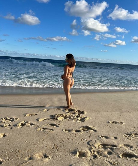 Sunaika Bruna pretty actress pic