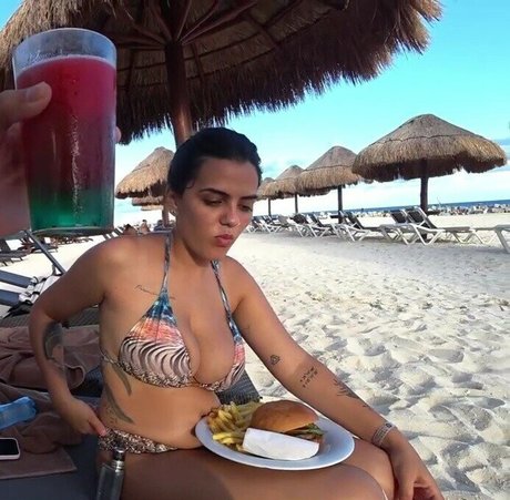 Sunaika Bruna nice star image