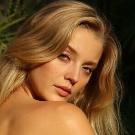 Marie Tomas nice star pictures