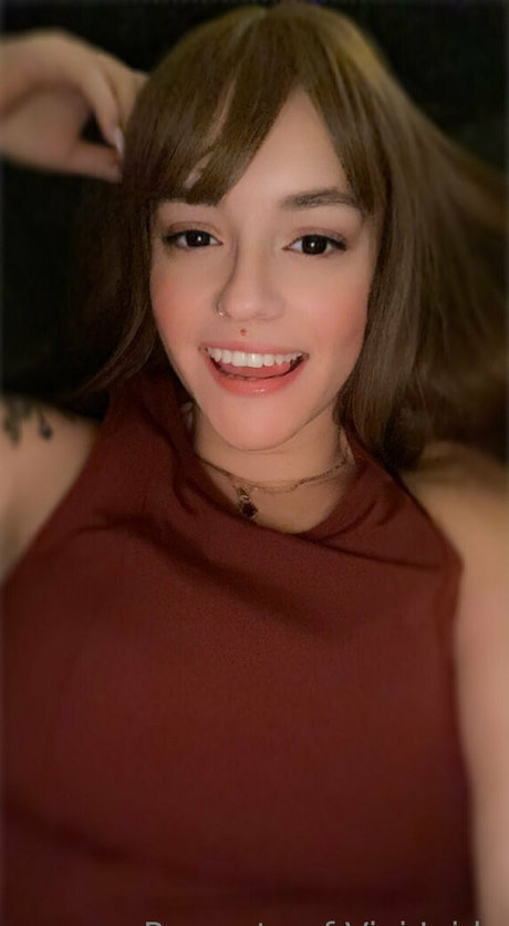 vivi jaide model hot pics