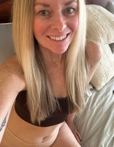 sisters onlyfans free naked galleries