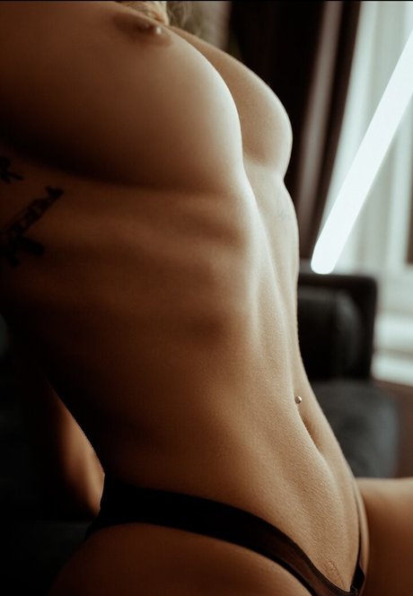 Tatyana Sahara model erotic galleries