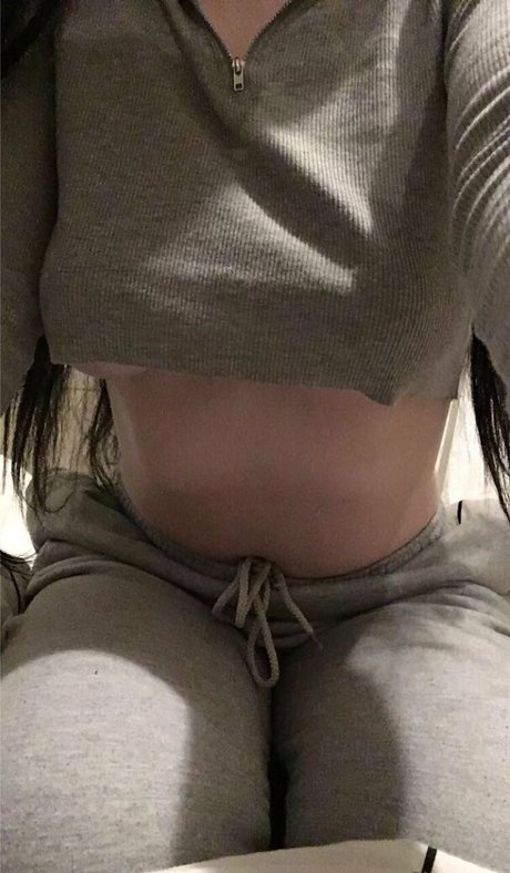 divinesolesandtoes porn model archive