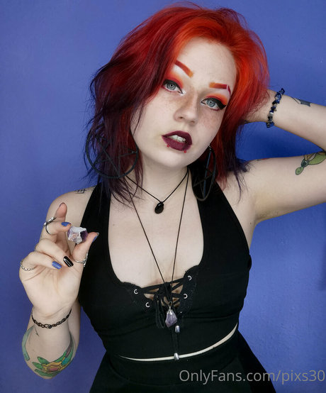 pixs30 model xxx image