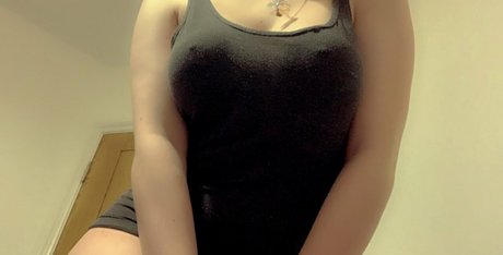 petite bbc onlyfans porno picture