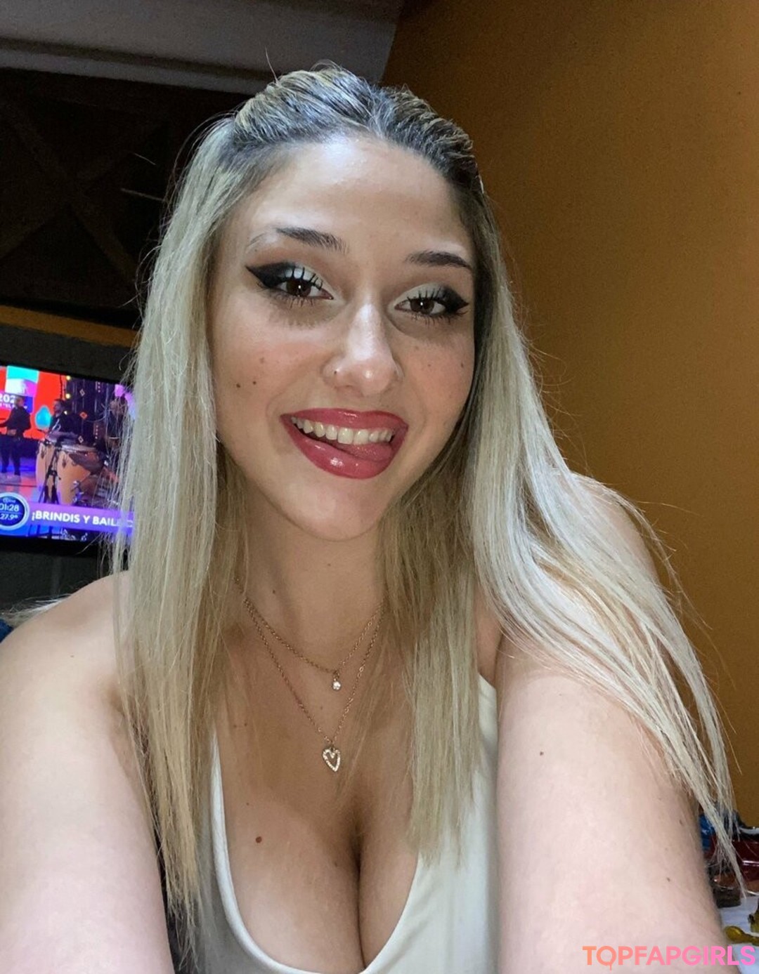mature fake tits onlyfans pretty gallery