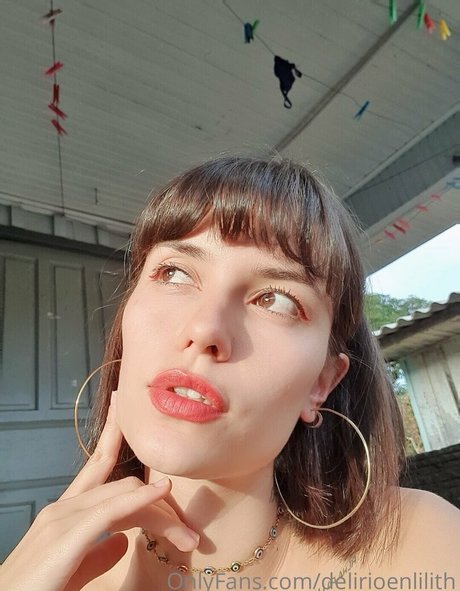 delirioenlilith model nice photos