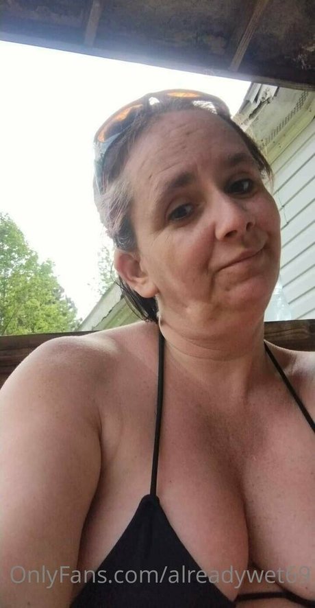 alreadywet69 model nude galleries