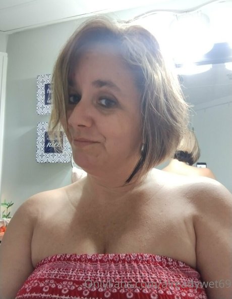 alreadywet69 star nude pic