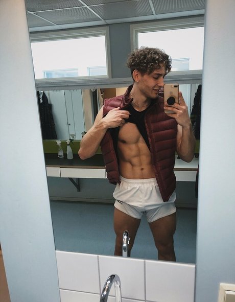 battyboyfree nudes actress picture