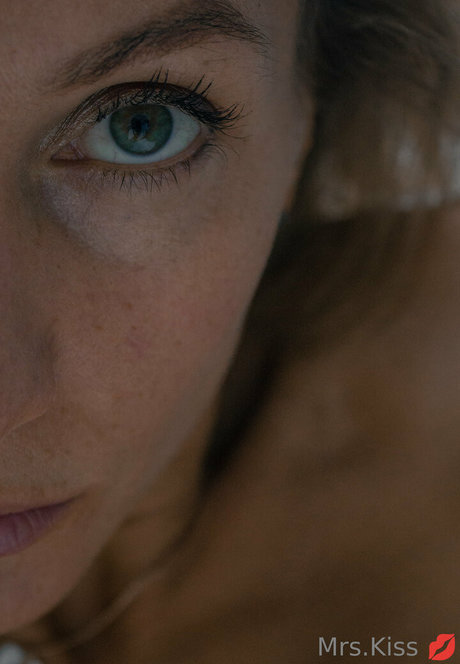 mrs kissvhs sex star pics