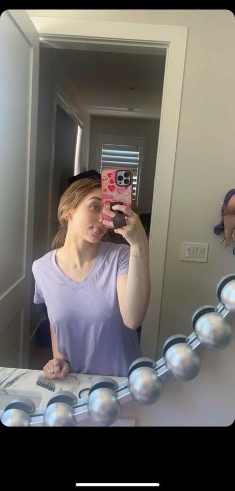 McKenzie Brooke high quality model pics