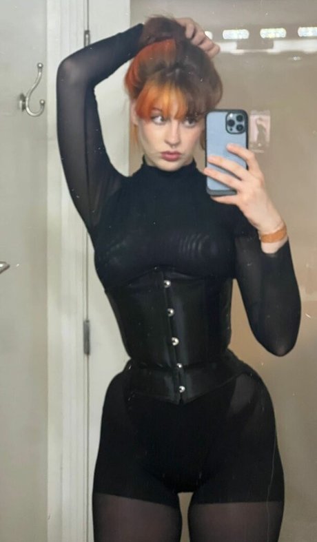 Tati Bruening nudes pornstar photo