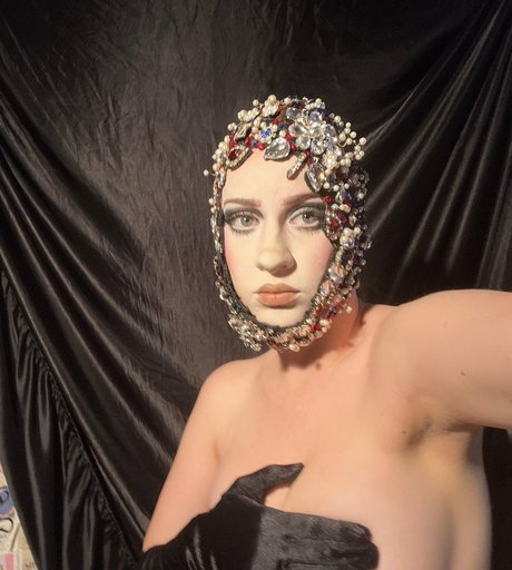 Tati Bruening star sexy photos