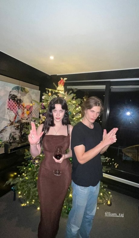 Tati Bruening perfect pornstar pics