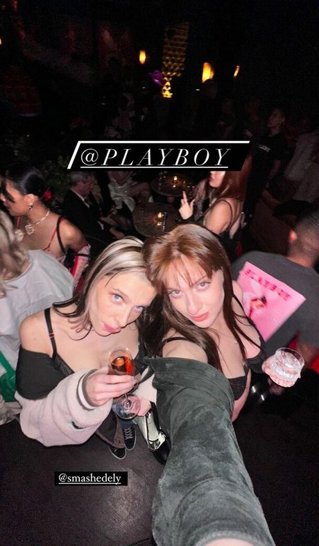 Tati Bruening star free photo