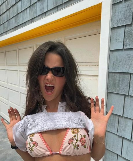 Jules LeBlanc star porn pictures