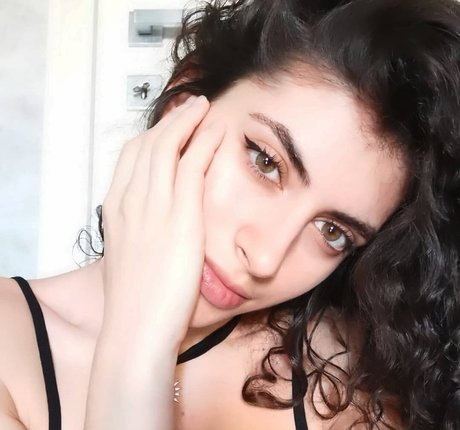 Martina Miticocchio sex model pics