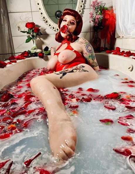 busty bbw onlyfans art nude gallery