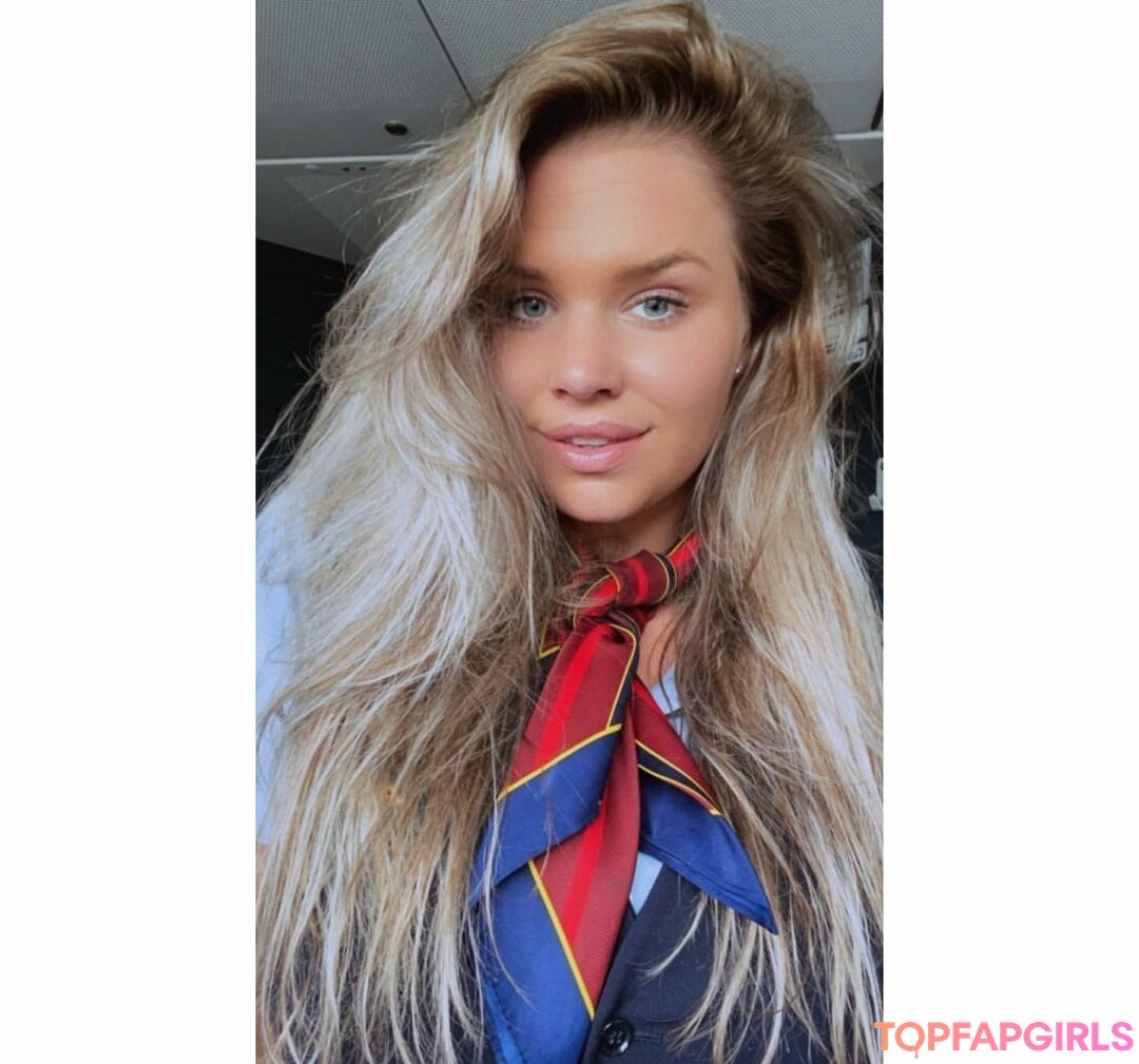 Joyce Straten erotic pornstar pictures