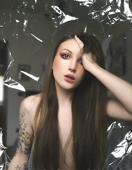 brunette petite onlyfans xxx photos