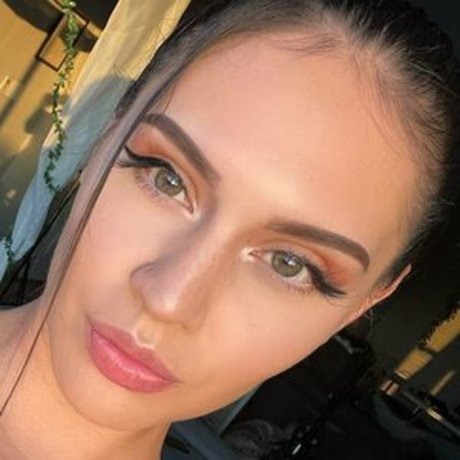 goddessguzman erotic pornstar img