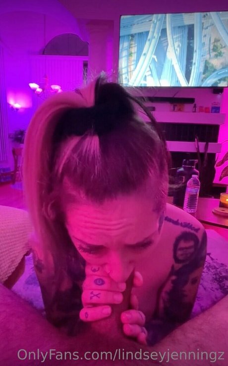 lindseyjenningz star perfect photo