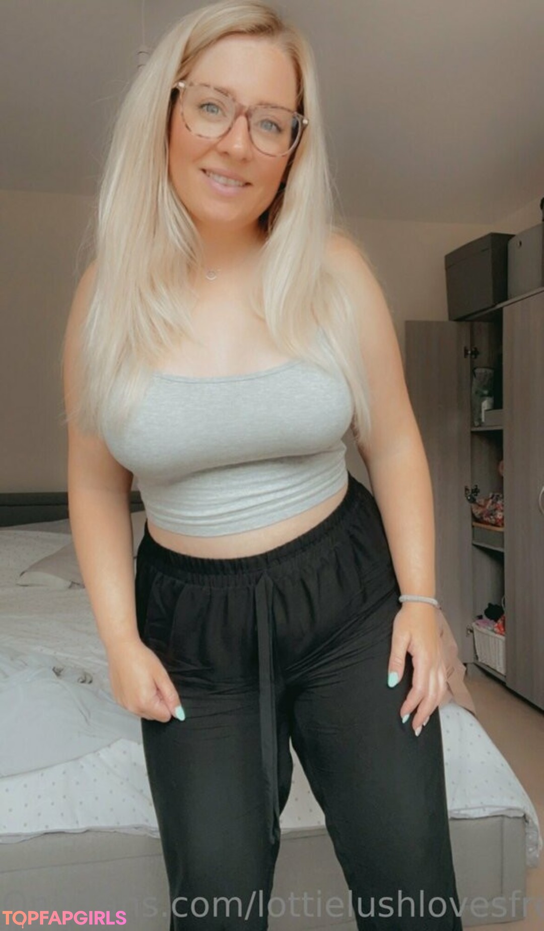 cosplay pussy onlyfans beautiful porn archive
