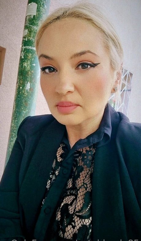 mother daughter onlyfans pretty images