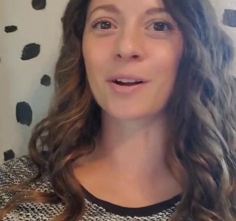 Mackenzie Rosman star erotic pictures