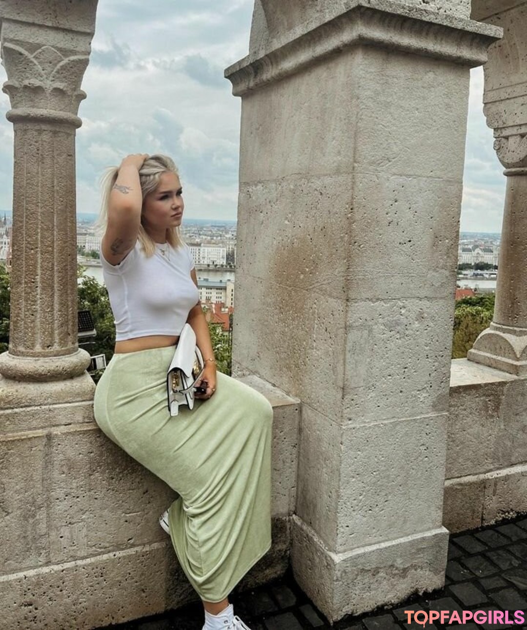 Sweetlikecinnam n star adult photos